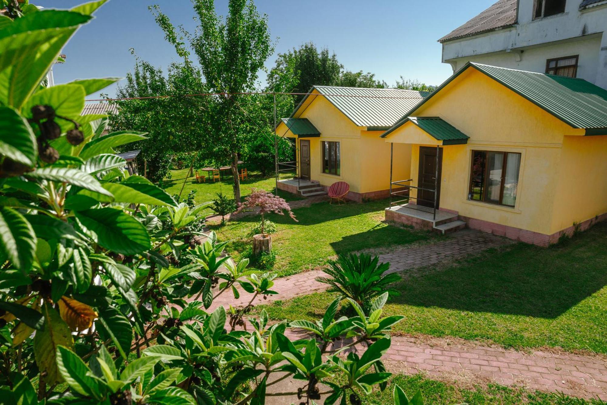 Senima'S Paradise Батуми Экстерьер фото